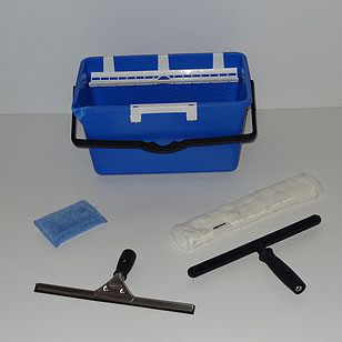 Kit de base pour le nettoyage des vitres materiel de nettoyage professionnel